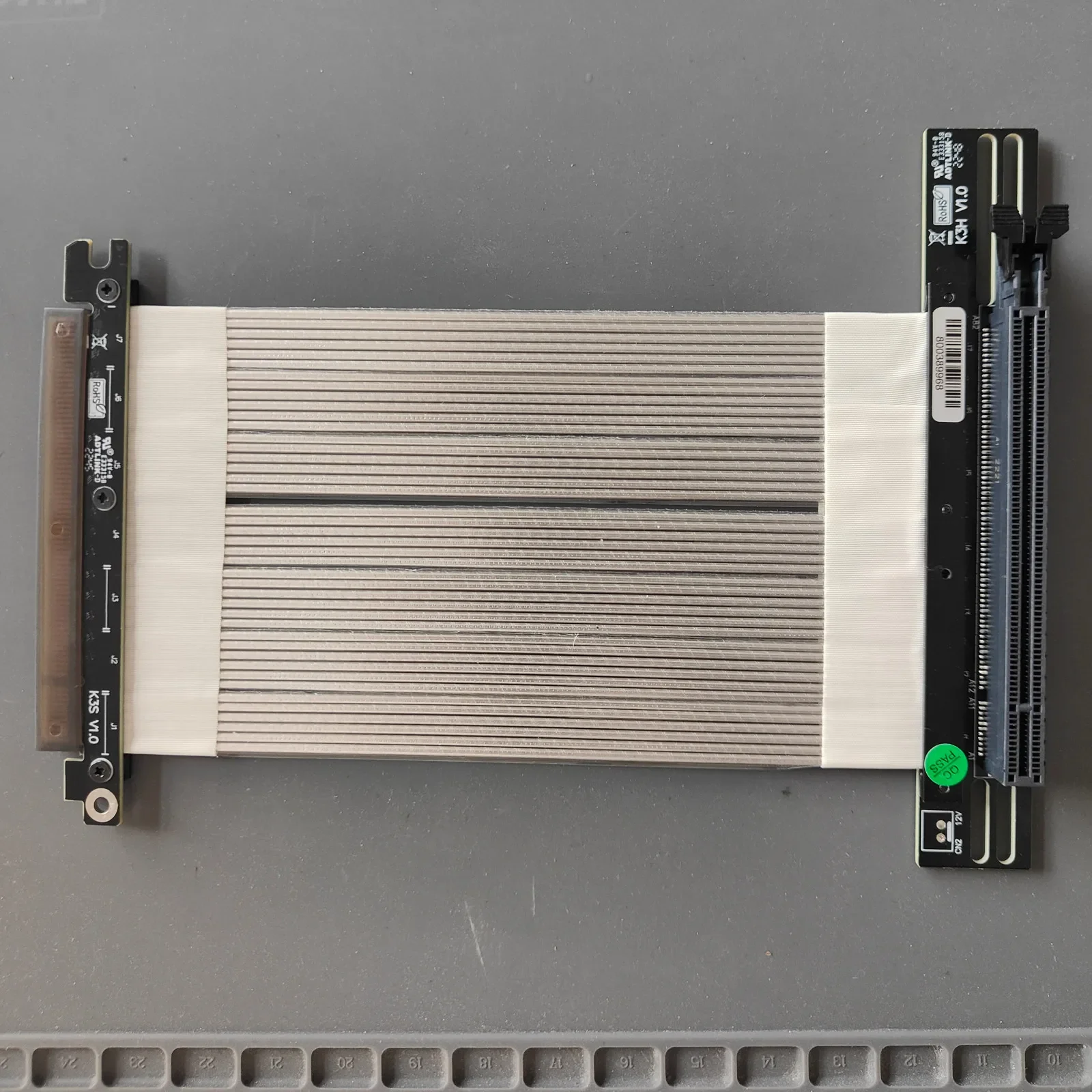 PCI Express X16 グラフィックスカード垂直ブラ - Pcie 4.0 X16 Riser Cable 90 Degree のレビューと価格