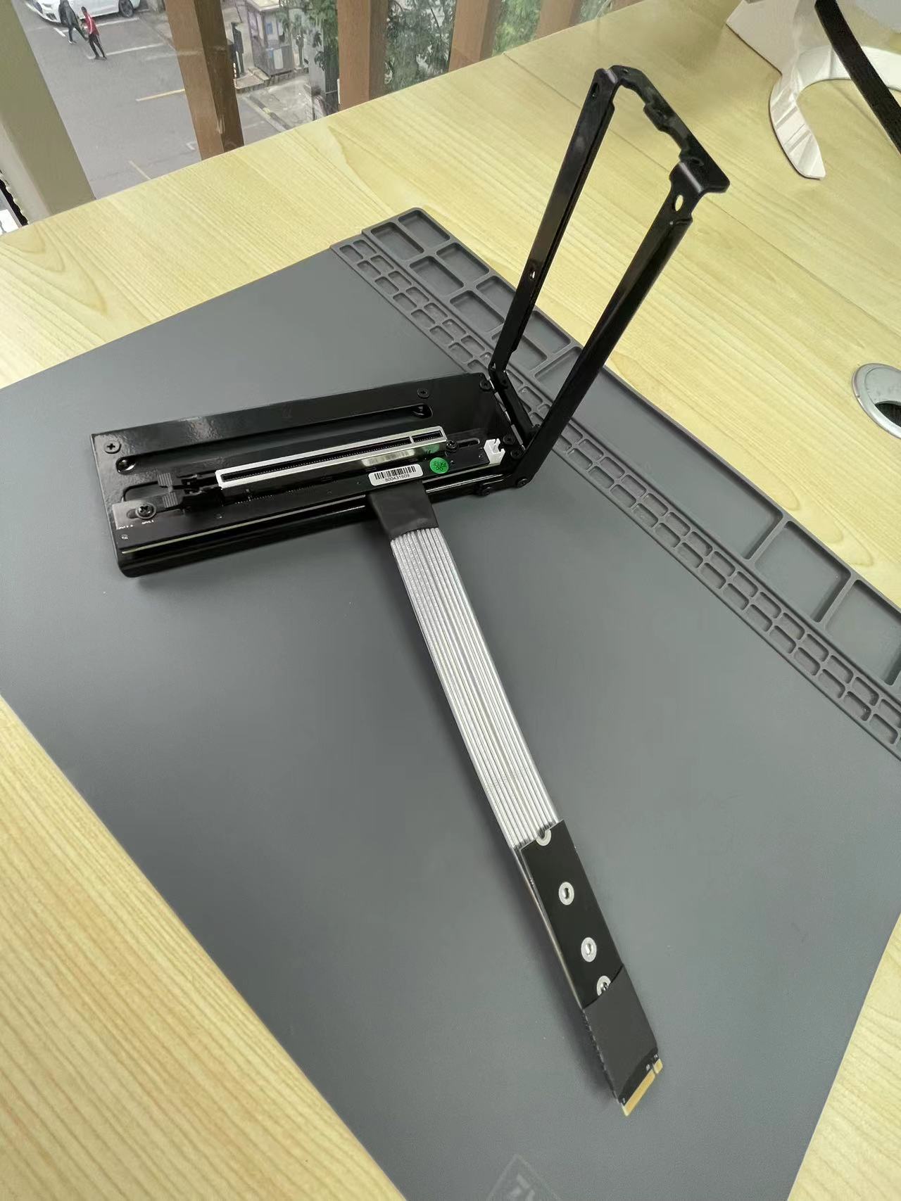 2025 新しいライザー M.2 NGFF NVMe STX - Pcie 4.0 X16 Riser Cable 90 Degree のレビューと価格